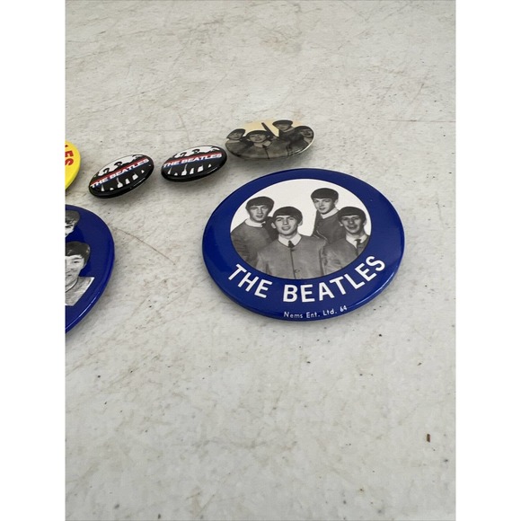 VTG The Beatles Pins Lot Of 7 Pins 1960’s I Needed Help Band Pins - Picture 8 of 12